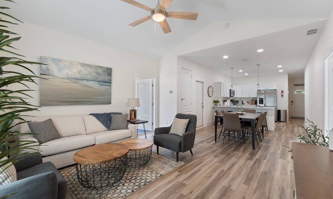 Ono Island House | Spacious 3BR Fenced Yard Pet Friendly Johnson Beach NAS