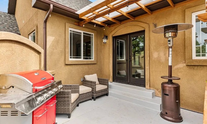 Florissant Resort | Spacious 4b/3b Resort Home w/Indoor Pool, Sauna & Fitness room, Lake George, CO
