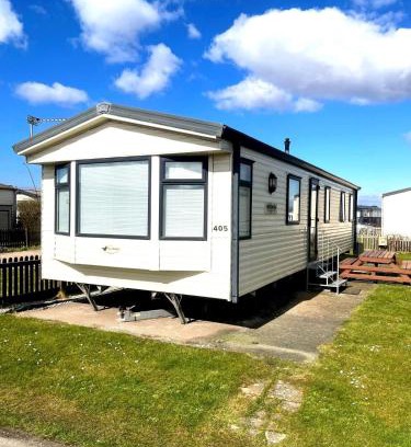 Burnham-on-Sea Other | Spacious 8-Berth Caravan at Unity Beach Resort