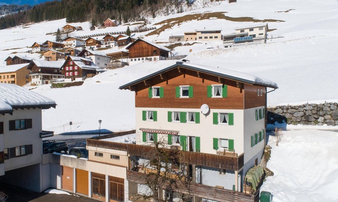 Sonntag Apartment | Spacious apartment near the ski lift