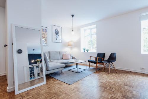 Kadriorg Apartment | Spacious apartment near the Airport and Bus station