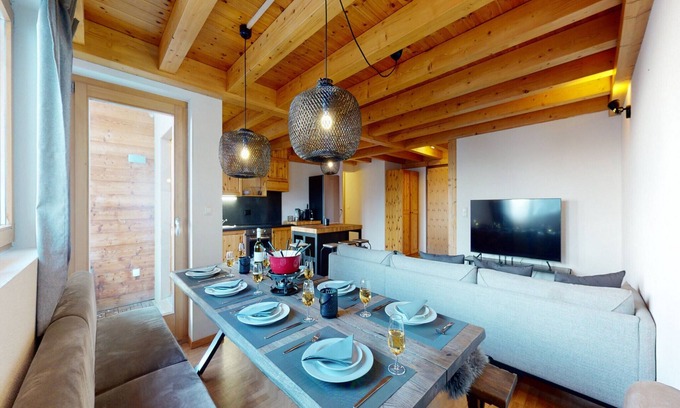 Saint-Pierre-de-Clages Apartment | Spacious Apartment With Balcony