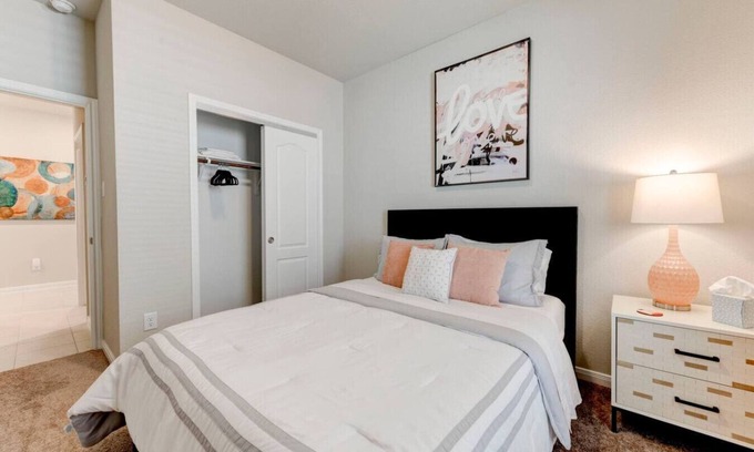 Temple House | Spacious East Temple 5-Bed House