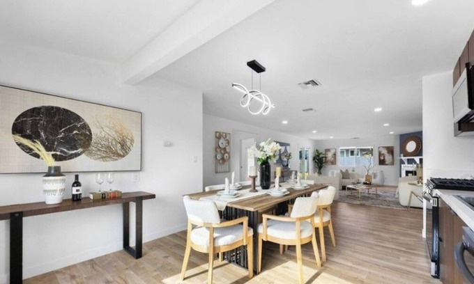 Glendora House | Spacious Family Retreat in Glendora 4BR Home Near Pasadena & APU
