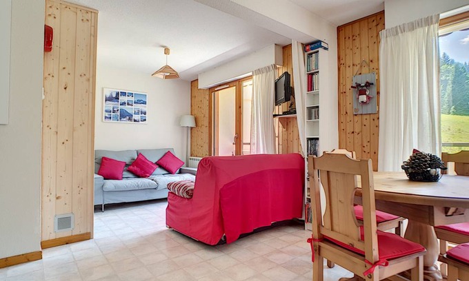 Saint-Jean-dʼAulps Apartment | SPACIOUS APARTMENT 3- SAINT JEAN D'AULPS SKI RESORT - 5/6 PEOPLE - CERF 36