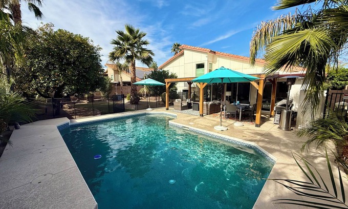 Paradise Valley Village House | Spacious home with great outdoor space & heated pool