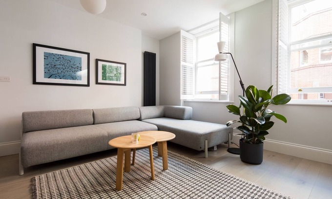 Chinatown Apartment | Spacious Leicester Sq 1BR - Netflix & Nespresso
