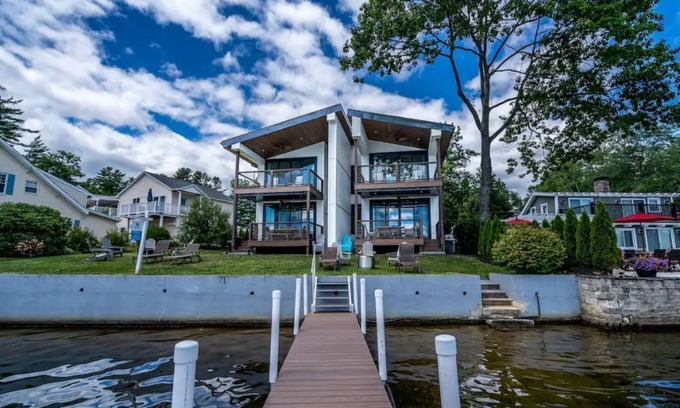 Lochmere House | Spacious New Lake Front House w/Dock on Winnisquam