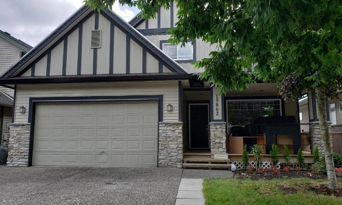 Willoughby House | Spacious Peaceful Home To Stay