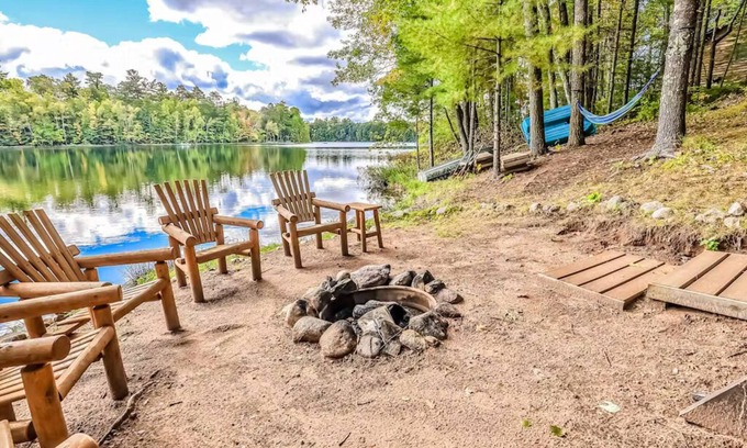Lac du Flambeau House | Spacious Pet-Friendly Lake Home with 2 Kitchens – Perfect for Family Gatherings
