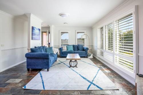 Ocean Grove House | Spacious Pet Friendly Ping Pong Table