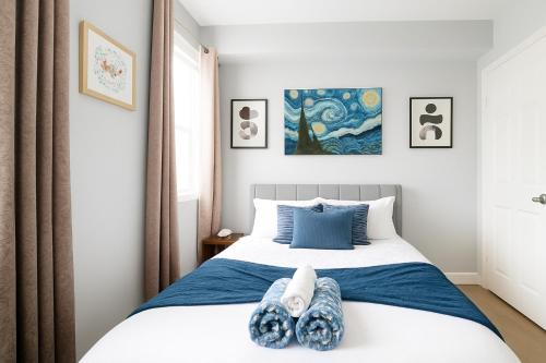 Park View Villa | Spacious, Relaxing and Gorgeous 5BD 5BA House in DC