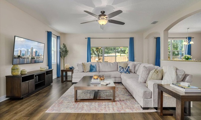 Sun Bay South House | Spacious South Tampa Retreat