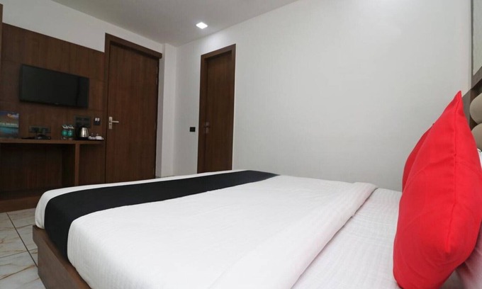 Taj Ganj Apartment | Sparrow inn Perfect hotel suite