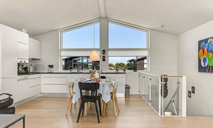 Nordstrand House | Spend a wonderful vacation in this vacation home with good facilities in a beautiful location.