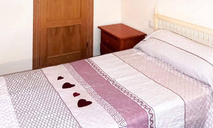 Tavernes de la Valldigna Apartment | Spend an unforgettable vacation right by the sea in this inviting vacation apartment.