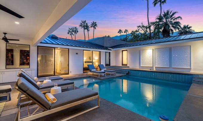 Vista Las Palmas House | Spend Fall in Palm Springs! Home Overlooking the Valley and Mountains! Private Pool! Grill!