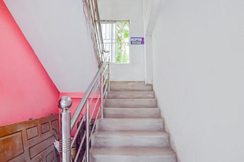 Guwahati Hotel | SPOT ON Nirvaan Guest House