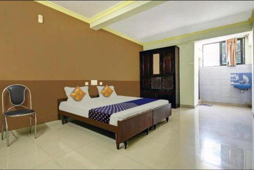 Alwaye Hotel | Spot on ummis Residancy