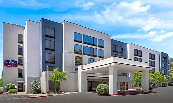 Woodlands Village Hotel | Springhill Suites by Marriott Flagstaff