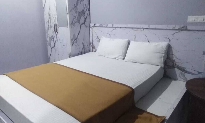 Devanahalli Hotel | SSV Hotel Near Airport by Urban Express