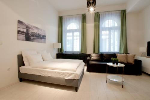 Palace District Apartment | St. King 1 by Hi5 Apartments