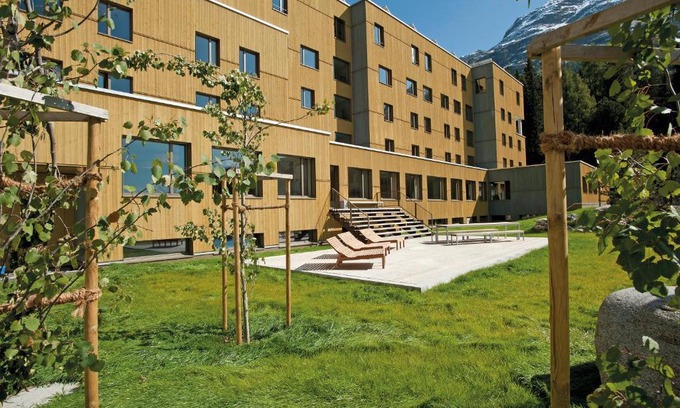 St. Moritz Hostel | St. Moritz Youth Hostel