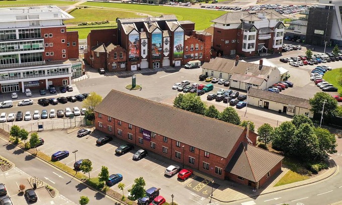 Aintree Hotel | Stables Inn, Aintree