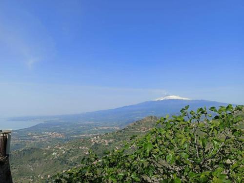 Castelmola Apartment | Stanza Mylai Etna View