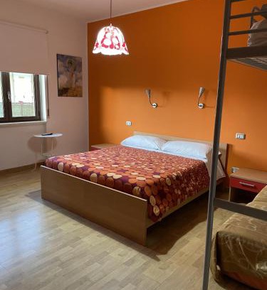 Cosenza House | Stanza Socrate