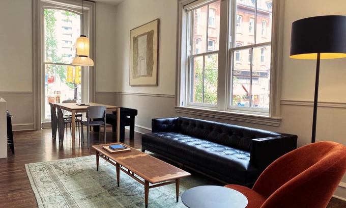 Center City Apartment | Stay Rafa At 2000 Spruce