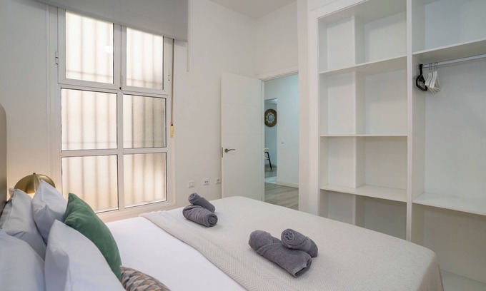 La Merced Apartment | Stay Unique Teatro Cervantes Street
