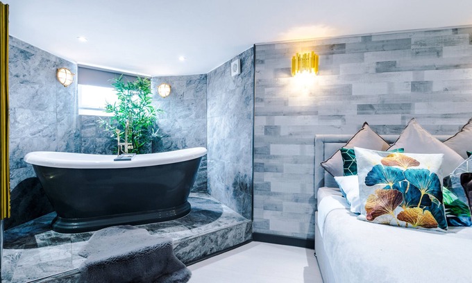 North Shore Apartment | Stay With Empire- Dickson Road