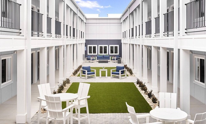 Irmo Apartment | stayAPT Suites Columbia-Irmo Harbison