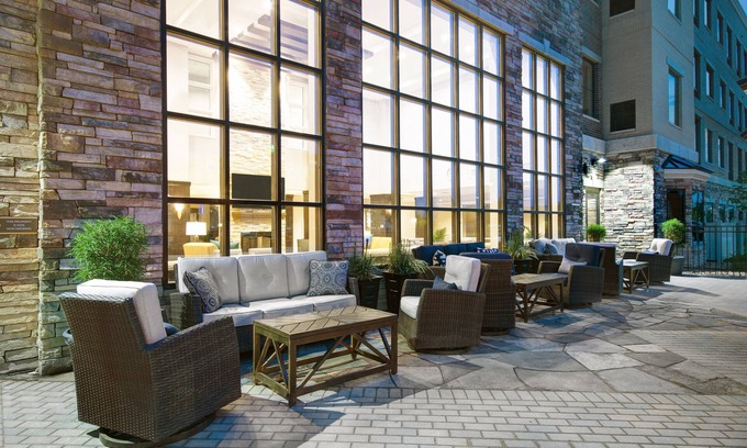 Sterling Heights Hotel | Staybridge Suites Sterling Heights -Detroit Area by IHG
