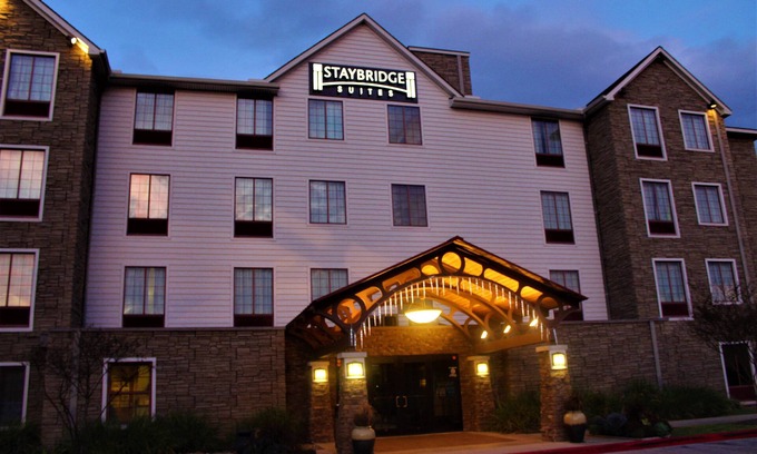 Barker Hotel | Staybridge Suites Houston Willowbrook by IHG