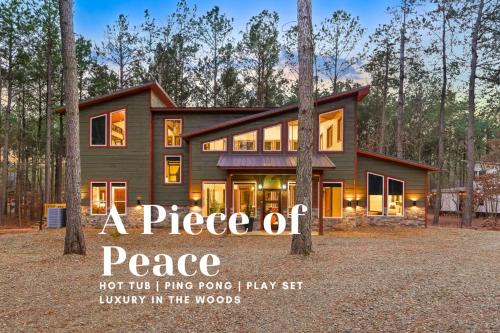 Broken Bow House | Stayhocha Pingpong,hot tub, play area, forest