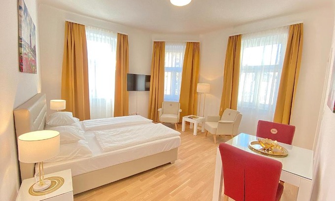Favoriten Apartment | Steiner Residences Vienna Reumannplatz