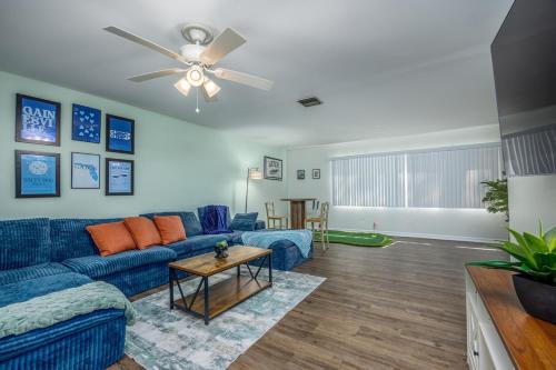 Gainesville House | Steps to UF Stadium Game Zone Fun Sleeps 14