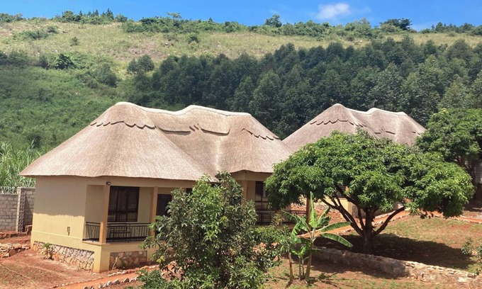 Jinja Hotel | Stevalyn's Ridge View Lodge