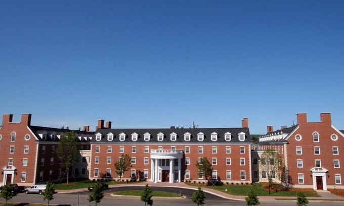 Antigonish Hotel | StFX University Summer Hotel