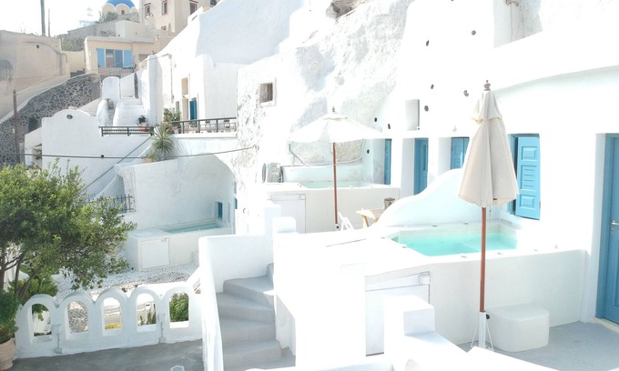 Messaria Apartment | Stoa Cave Villas