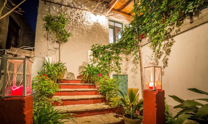 Gjirokaster Hostel | Stone City Hostel