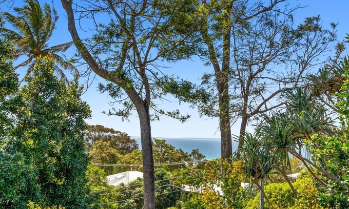 Point Lookout House | Stradbroke Sunset by Discover Stradbroke | 4 Bed 3 Bath | Sleeps 8