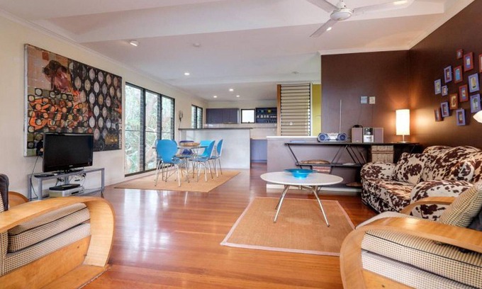 Point Lookout House | Straddie Beach House 2
