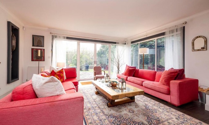 Drymen House | Strathendrick House Magnificent property with Garden