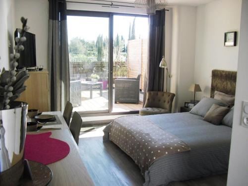 Aix-en-Provence Apartment | Studio à Deux Pas d'Aix