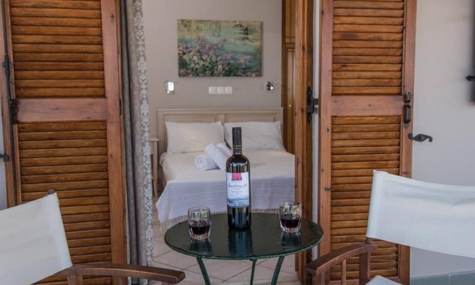 Lefkas Apartment | Studio (1-3 pers) with Sea View - No 3