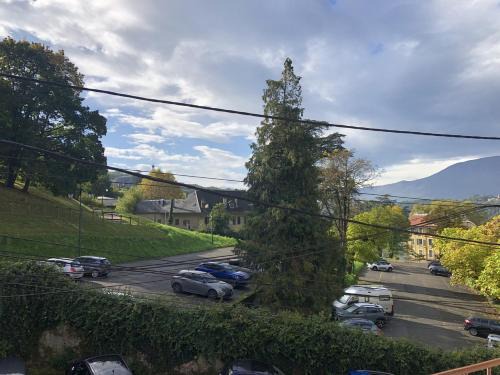 Aix-les-Bains City Center Apartment | Studio 23 m2 Henri IV, centre-ville proche des thermes
