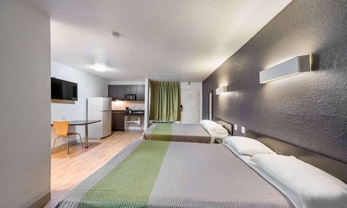 Irving Hotel | Studio 6 Irving, TX - Irving DFW Airport East